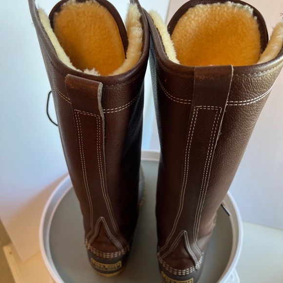 LL Bean Boots Tall Dark Brown Leather Gum Booths with Lamb Fur Lining 16" - Picture 3 of 16